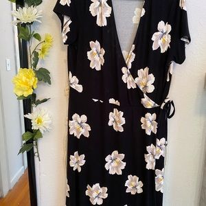 Old navy flower wrap dress (worn)